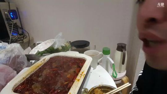 Tiramisu我喜欢发布了一个斗鱼视频2019-01-08