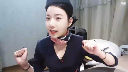 小姨子：空姐刮刮明天做个白衣天使 2019-01-08 19点场