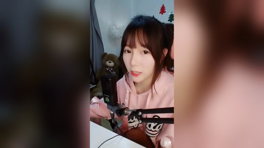 hagetaka发布了一个斗鱼视频2019-01-09