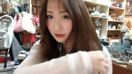 雨雪瓷器店 2019-01-09 20点场