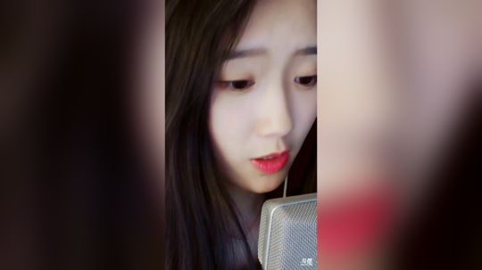 登月团丶离去发布了一个斗鱼视频2019-01-09