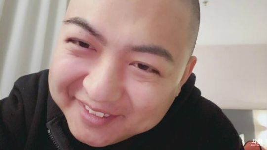 我在斗鱼看火力堂主直播户外