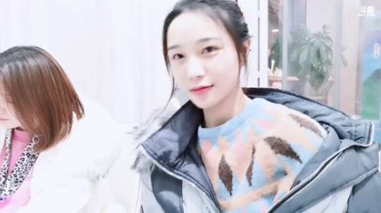 肖淑洁生命中的光和盐发布了一个斗鱼视频2019-01-10