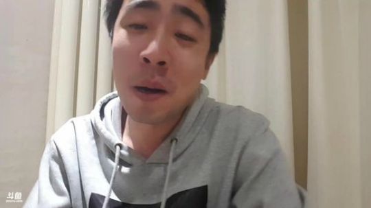 Tiramisu我喜欢发布了一个斗鱼视频2019-01-10