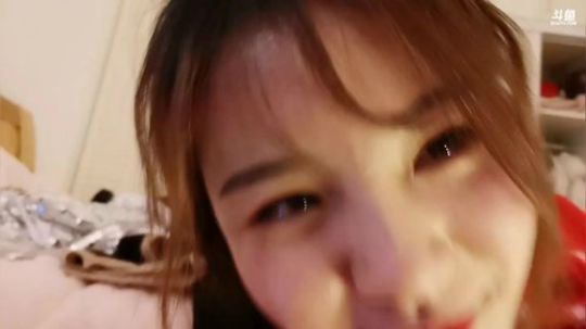 肖淑洁生命中的光和盐发布了一个斗鱼视频2019-01-11