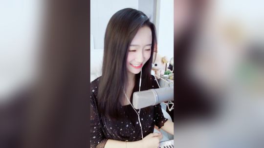 登月团丶离去发布了一个斗鱼视频2019-01-11