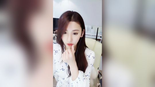 hagetaka发布了一个斗鱼视频2019-01-13