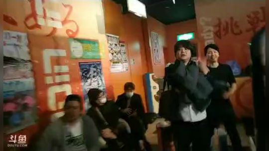 直播:中国选手程龙老黑阿泽日本京都拳皇赛 2019-01-13 17点场