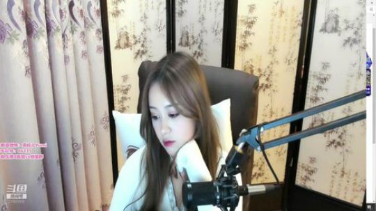 hagetaka发布了一个斗鱼视频2019-01-14