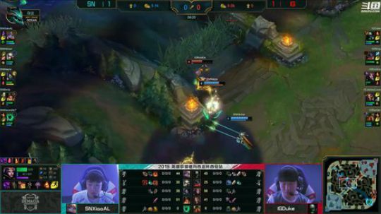 我在斗鱼看英雄联盟官方赛事直播英雄联盟