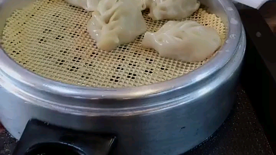 一大清早的笑得我。。。