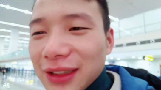 我到重庆了，早上8点30不见不散 2019-01-16 08点场