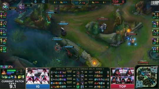 我在斗鱼看英雄联盟官方赛事直播英雄联盟