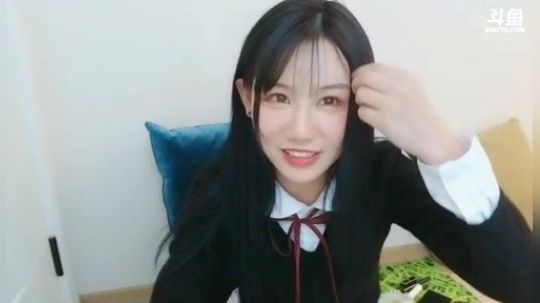 我在斗鱼看Misa喵老师直播二次元