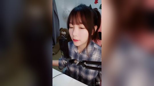hagetaka发布了一个斗鱼视频2019-01-19