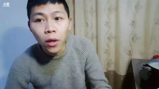 Tiramisu我喜欢发布了一个斗鱼视频2019-01-19