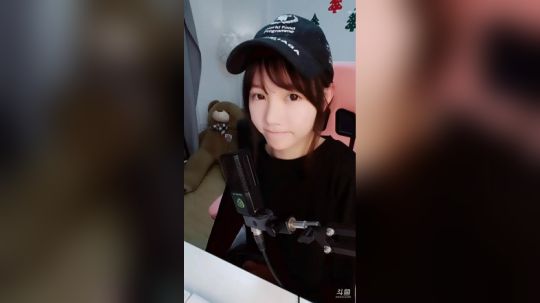 hagetaka发布了一个斗鱼视频2019-01-21