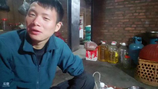 去倩倩家..... 2019-01-20 20点场