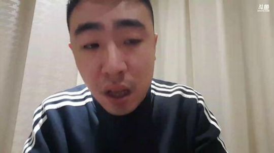 我在斗鱼看小主播无尽直播美食