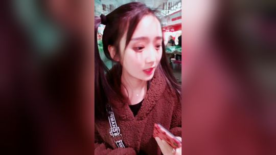 登月团丶离去发布了一个斗鱼视频2019-01-22