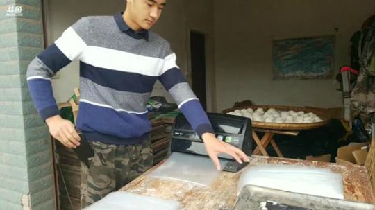 哆啦爱梦梦发布了一个斗鱼视频2019-01-24