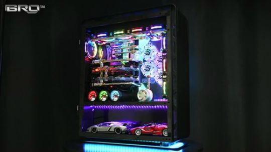 赛车手客户的定制水冷主机~ 赛车主题~ BRO兄弟水冷私人定