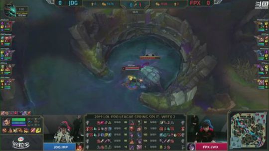 我在斗鱼看英雄联盟官方赛事直播英雄联盟