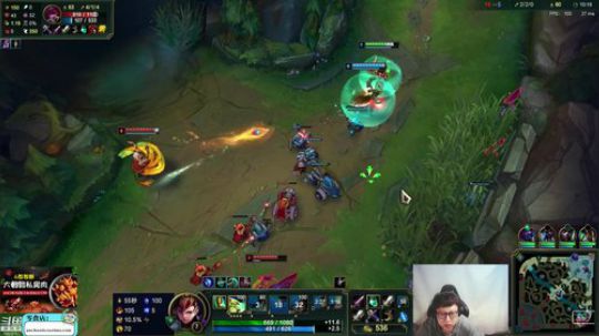 我在斗鱼看东北大鹌鹑直播英雄联盟