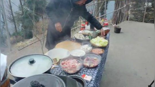 我本善良72发布了一个斗鱼视频2019-01-26