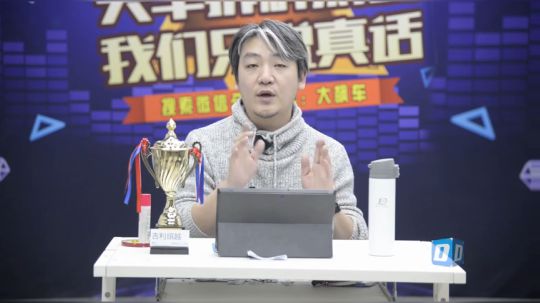 飙车大赏：2018年原地转向最轻和最重的车