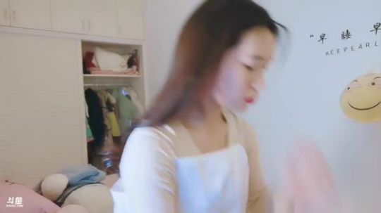 肖淑洁生命中的光和盐发布了一个斗鱼视频2019-01-26