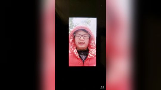 登月团丶离去发布了一个斗鱼视频2019-01-27