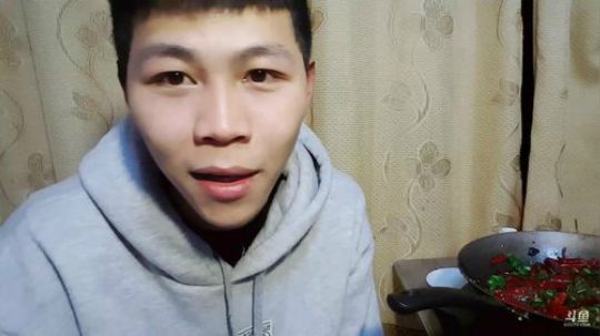 Tiramisu我喜欢发布了一个斗鱼视频2019-01-29