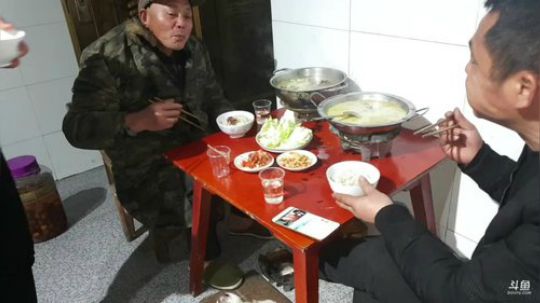 下河抓水疯子! 2019-01-30 21点场