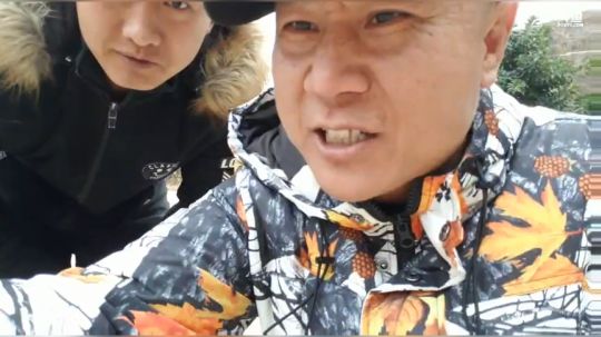 搞翻2黑