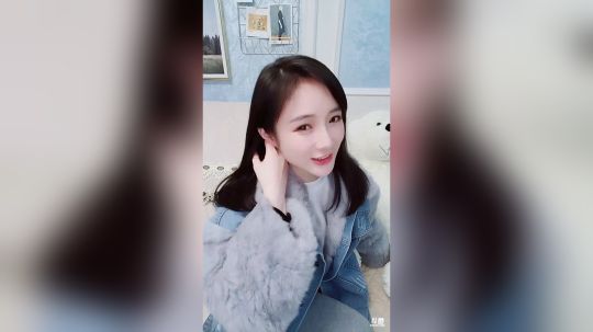 我在斗鱼看Hi丶兜仔直播颜值