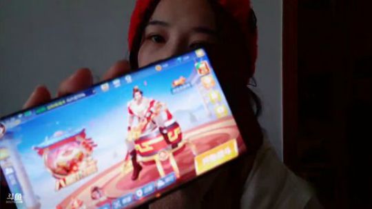 肖淑洁生命中的光和盐发布了一个斗鱼视频2019-02-02