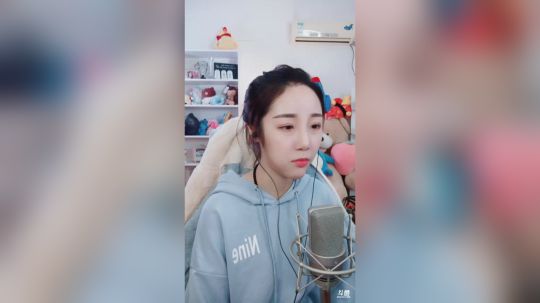 巨人13725发布了一个斗鱼视频2019-02-02