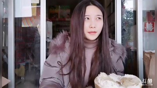 肖淑洁生命中的光和盐发布了一个斗鱼视频2019-02-03