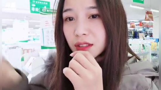 肖淑洁生命中的光和盐发布了一个斗鱼视频2019-02-03