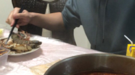 小狼狗胡大宝发布了一个斗鱼视频2019-02-04
