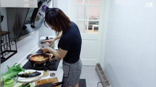 我本善良72发布了一个斗鱼视频2019-02-04