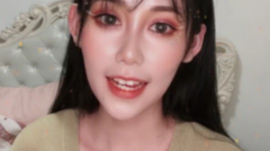 新年祝福~愿你们暴富 暴瘦~啵啵