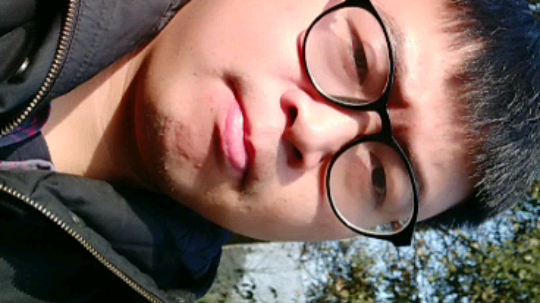 魅力生活i发布了一个斗鱼视频2019-02-05