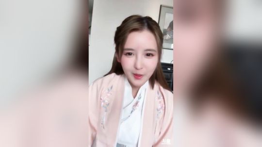 巨人13725发布了一个斗鱼视频2019-02-05
