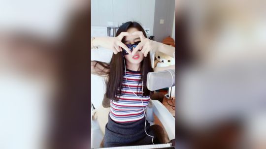 登月团丶离去发布了一个斗鱼视频2019-02-06