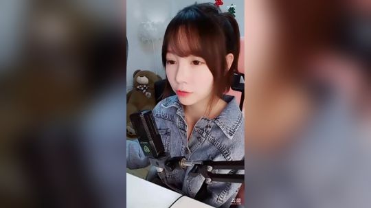 hagetaka发布了一个斗鱼视频2019-02-07