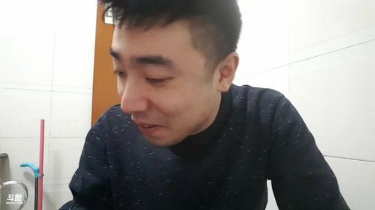 我在斗鱼看小主播无尽直播美食
