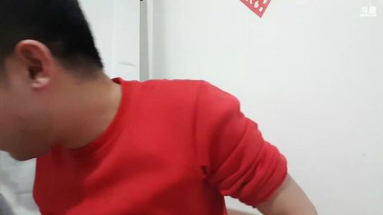我在斗鱼看小主播无尽直播美食