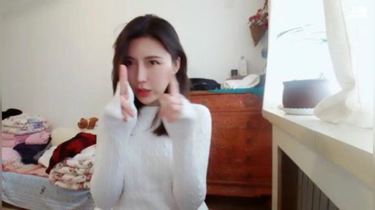 心心恋凡发布了一个斗鱼视频2019-02-08